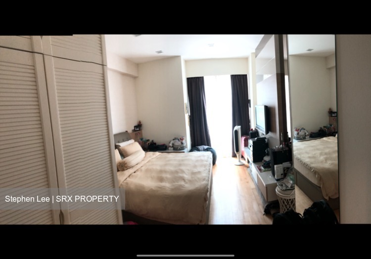 Landbay Condominium (D16), Condominium #198462002